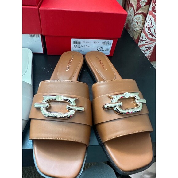 Salvatore Ferragamo Brown Sandals with Gold Buckle - Picture 5 of 7